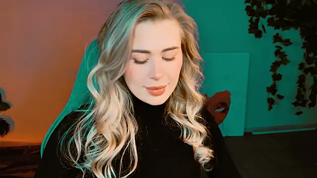 AdelLoyss online show from October 26, 2025, 1:06 pm