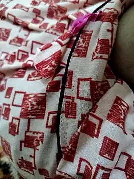 Hot lali 555 online show from March 4, 2026, 4:35 pm