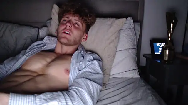 DominantAlex18 online show from October 25, 2025, 1:57 am