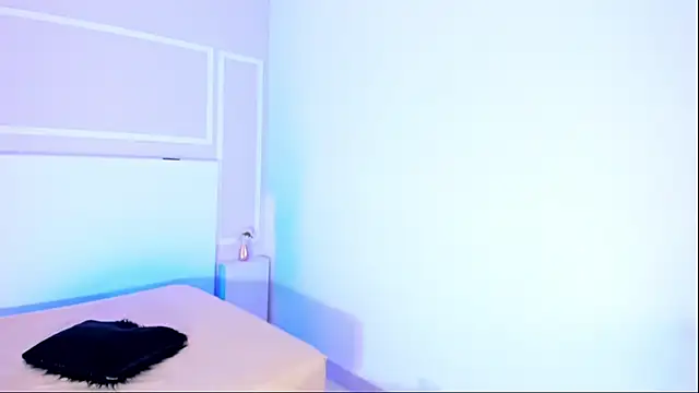 TianaGlow26 online show from October 7, 2025, 3:36 am