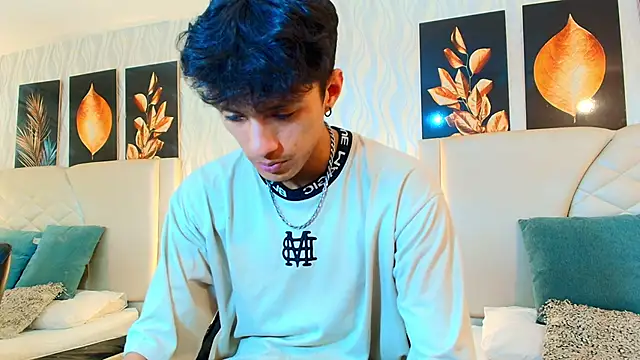 Lean Portman online show from October 16, 2025, 8:21 pm