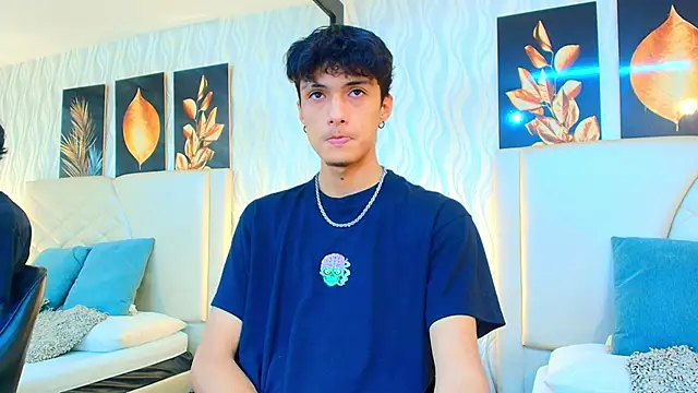 Lean Portman online show from October 20, 2025, 8:42 pm