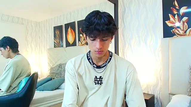 Lean Portman online show from November 19, 2025, 10:10 pm