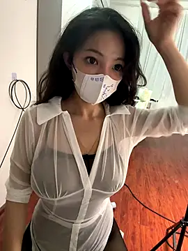 littlekee online show from October 24, 2025, 11:50 am