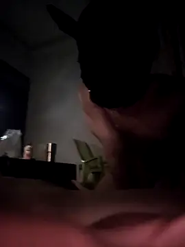 dogslavehf online show from October 25, 2025, 7:08 pm