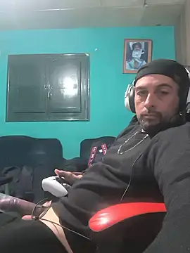 El Andres 1 online show from May 25, 2026, 3:23 am