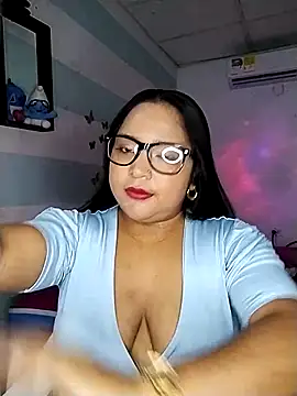 Snapshot of Angelly_ricura chatting on September 29, 2025, 2:44 pm Angelly ricura online show from September 29, 2025, 2:44 pm