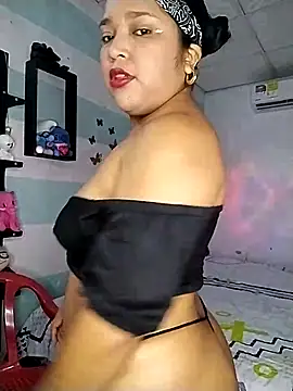 Angelly ricura online show from November 7, 2025, 2:28 pm