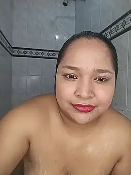 Angelly ricura online show from November 24, 2025, 2:06 pm