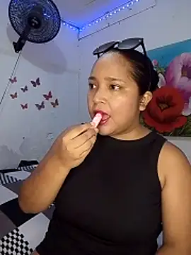 Angelly ricura online show from March 26, 2026, 6:02 pm