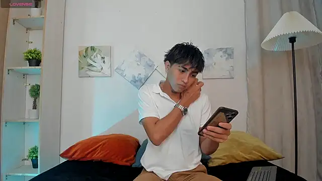 arion sherwind online show from November 8, 2025, 10:52 pm