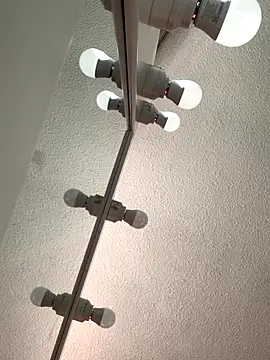 Adele Pinkk online show from November 8, 2025, 12:05 pm