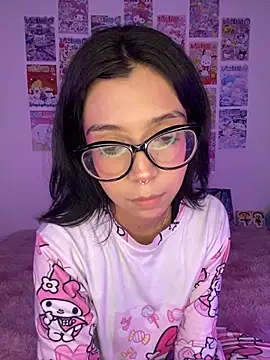 Valen-Foxx online show from October 23, 2025, 5:29 am