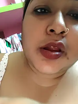 hotbhabhi011 online show from October 13, 2025, 3:34 pm