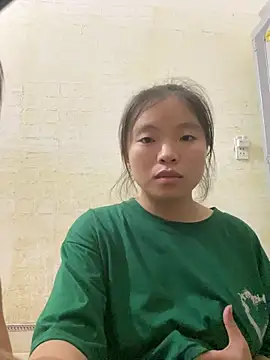 Snapshot of viluna chatting on October 10, 2025, 1:21 pm viluna online show from October 10, 2025, 1:21 pm