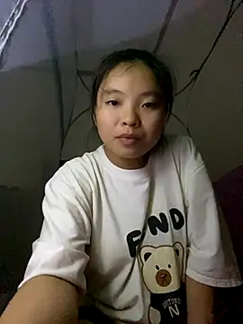 Snapshot of viluna chatting on October 16, 2025, 1:56 pm viluna online show from October 16, 2025, 1:56 pm