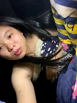 Snapshot of viluna chatting on November 20, 2025, 4:40 pm viluna online show from November 20, 2025, 4:40 pm