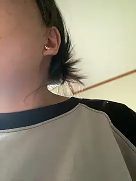 Snapshot of viluna chatting on November 21, 2025, 7:40 am viluna online show from November 21, 2025, 7:40 am