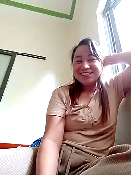 Allyson alex online show from September 13, 2025, 3:17 am