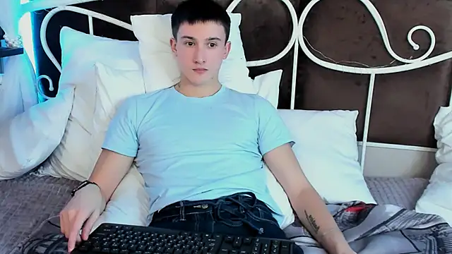 David  Diamond online show from November 30, 2025, 4:00 pm