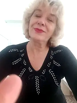 52MiaLove02 online show from September 24, 2025, 5:11 am