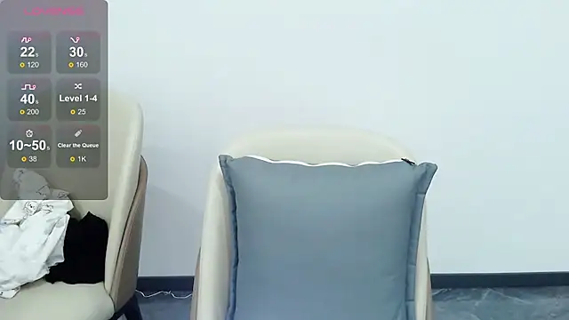 -caicai online show from November 8, 2025, 3:29 am