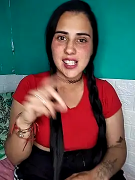 kariciasecreta online show from October 30, 2025, 2:35 am