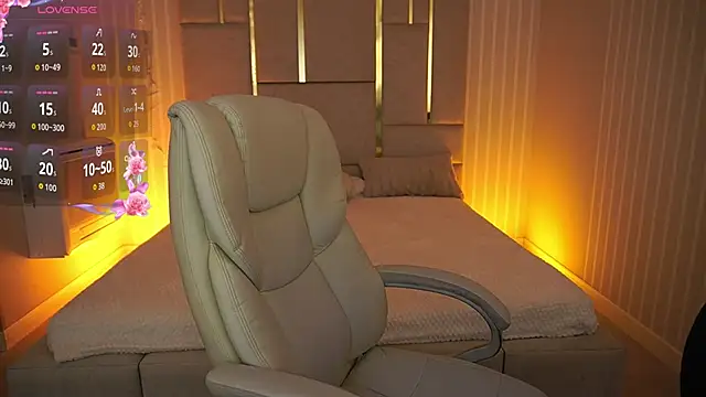 Snapshot of MirielleNymph chatting on October 6, 2025, 6:00 am MirielleNymph online show from October 6, 2025, 6:00 am