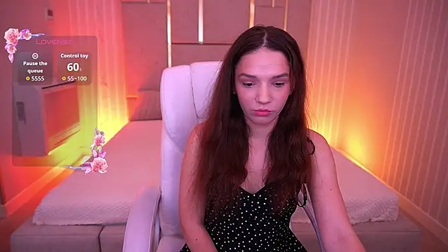 Snapshot of MirielleNymph chatting on November 2, 2025, 1:57 pm MirielleNymph online show from November 2, 2025, 1:57 pm