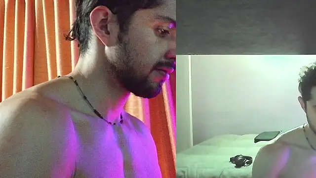 Axel-Cr0ss online show from September 23, 2025, 2:47 am