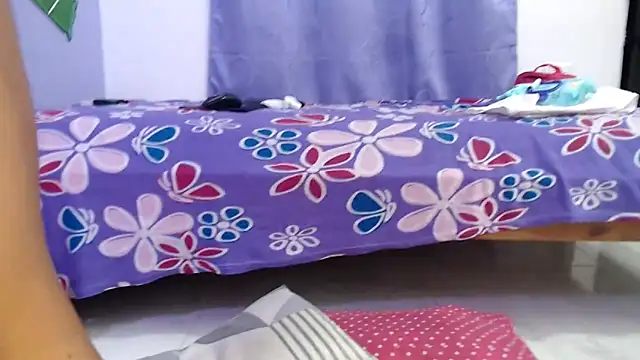 Snapshot of ashlyanaldeep18 chatting on October 5, 2025, 2:10 am ashlyanaldeep18 online show from October 5, 2025, 2:10 am