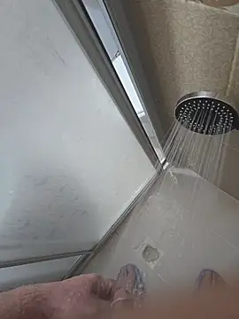 Snapshot of sisman31 chatting on November 2, 2025, 8:44 pm sisman31 online show from November 2, 2025, 8:44 pm