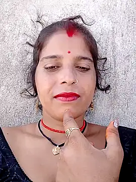 Snapshot of Manvi_tyagi chatting on September 9, 2025, 3:50 am Manvi tyagi online show from September 9, 2025, 3:50 am