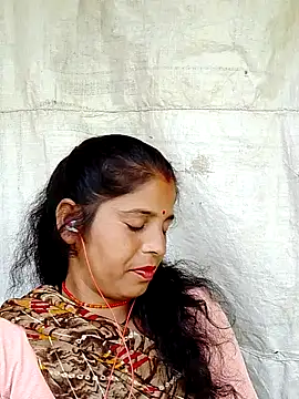 Snapshot of Manvi_tyagi chatting on September 13, 2025, 5:51 am Manvi tyagi online show from September 13, 2025, 5:51 am
