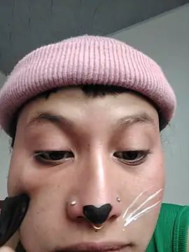 Eva Clark01 online show from October 26, 2025, 1:17 pm