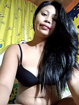 Snapshot of UrSweetAsianLady_02 chatting on November 8, 2025, 11:58 pm UrSweetAsianLady 02 online show from November 8, 2025, 11:58 pm