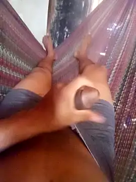 Snapshot of pauzao23vm chatting on October 27, 2025, 4:11 pm pauzao23vm online show from October 27, 2025, 4:11 pm