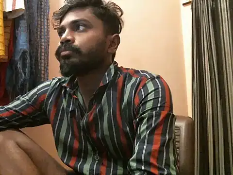 indianbighard21 online show from May 25, 2026, 1:06 pm