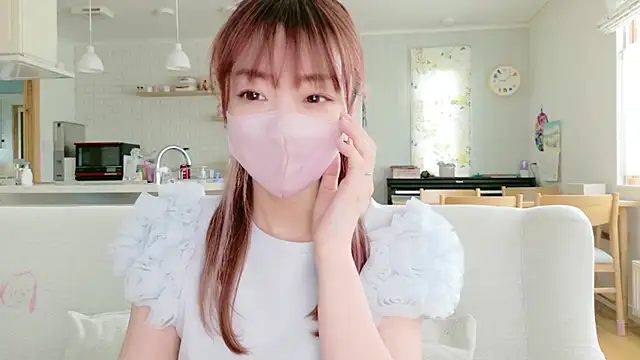 SUZU 1201 online show from May 18, 2026, 12:07 am