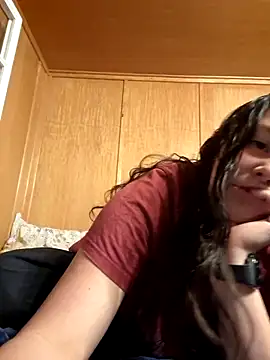 YoungLiisaxx online show from November 13, 2025, 7:46 pm