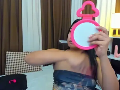 TsUncutKaren online show from October 21, 2025, 8:31 pm