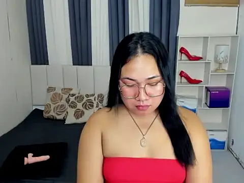 TsUncutKaren online show from January 10, 2026, 5:09 am