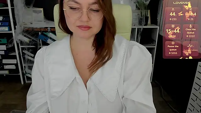  feel me  online show from October 30, 2025, 1:51 am