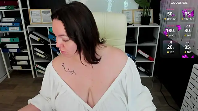  feel me  online show from January 14, 2026, 1:33 am