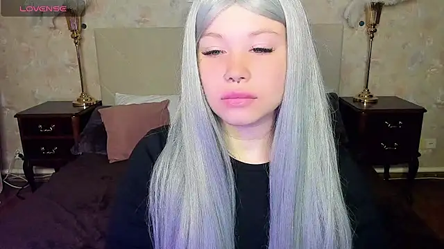 Diana Dream online show from October 8, 2025, 7:44 pm