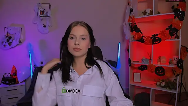 Snapshot of renata_sweety chatting on October 29, 2025, 9:55 am renata sweety online show from October 29, 2025, 9:55 am