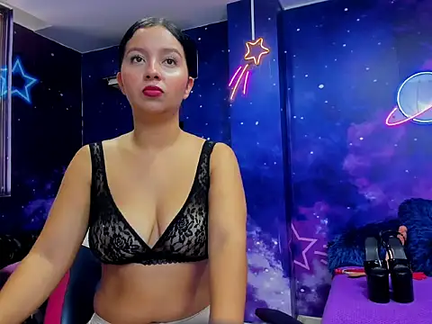 Thalia Cortea online show from October 10, 2025, 2:49 pm