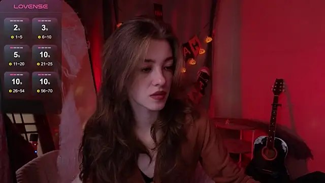 Snapshot of AstraMist chatting on October 30, 2025, 3:57 pm AstraMist online show from October 30, 2025, 3:57 pm