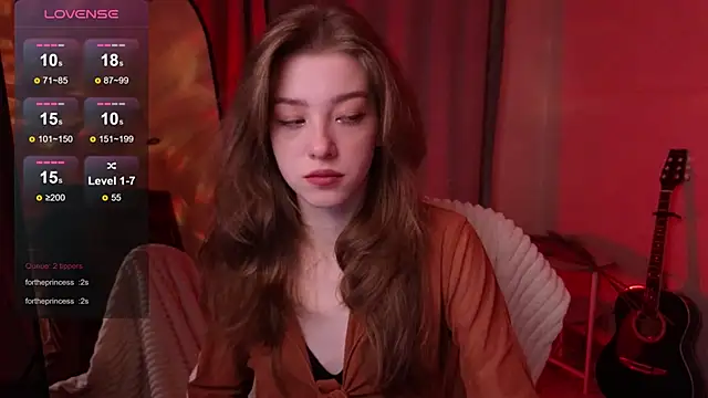 Snapshot of AstraMist chatting on November 4, 2025, 3:00 pm AstraMist online show from November 4, 2025, 3:00 pm