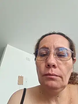 nohak model online show from October 10, 2025, 1:43 pm